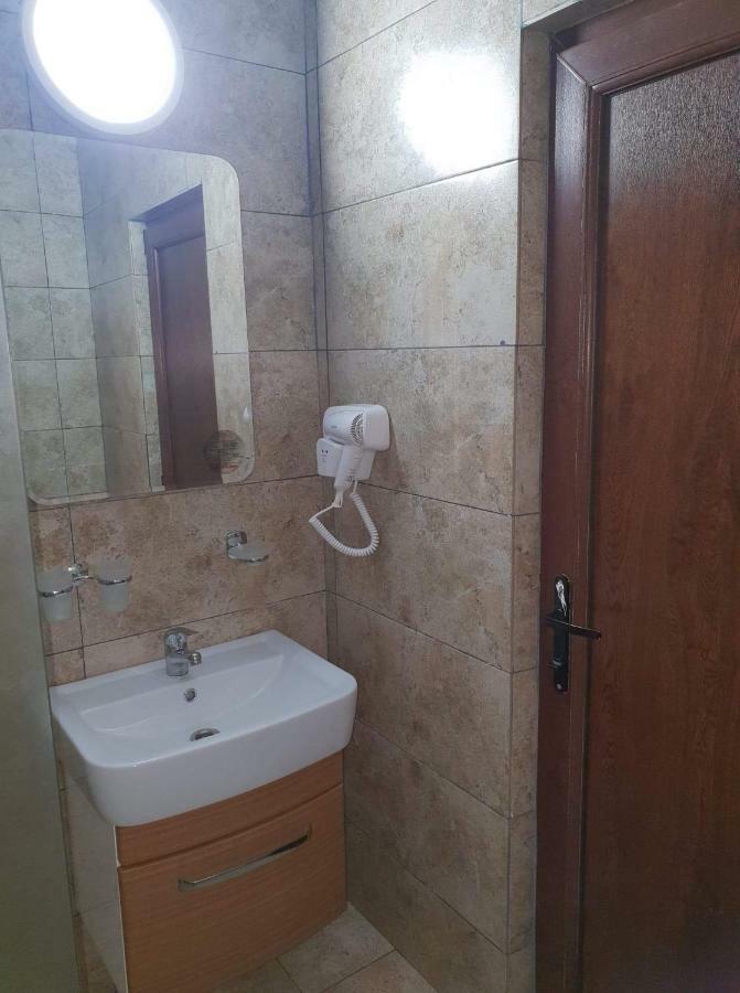 Hotel Ingrid à Mangalia Extérieur photo
